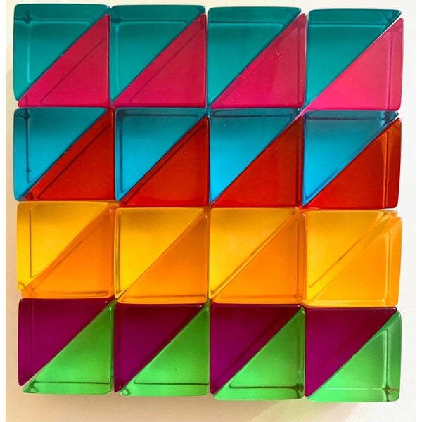 Papoose -Spielzeug Papoose -Spielzeug Lucite kleine Dreiecke 32pc
