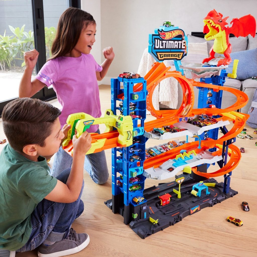 Hot Wheels City Ultimate Garage Play set