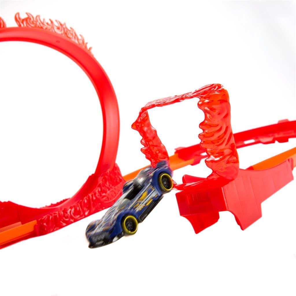 Hot Wheels Track Builder Flame Stunt Set