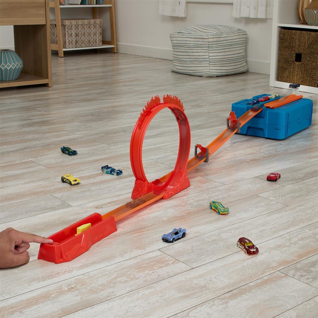 Hot Wheels Track Builder Flame Stunt Set