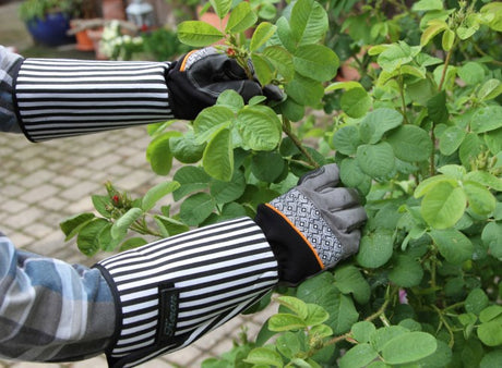 Keron Produkte Rosen Brennnessel Handschuh MT10 XL Rosegarden lange Manschette