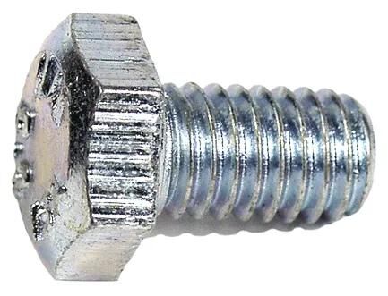 Sechskantschraube des Nippels befestigen. Sechskantschraube M6 x 45 mm