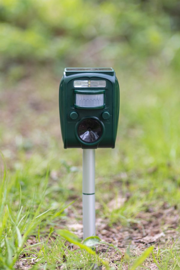 Tiervertreiber, Schallblitz, Solarenergie