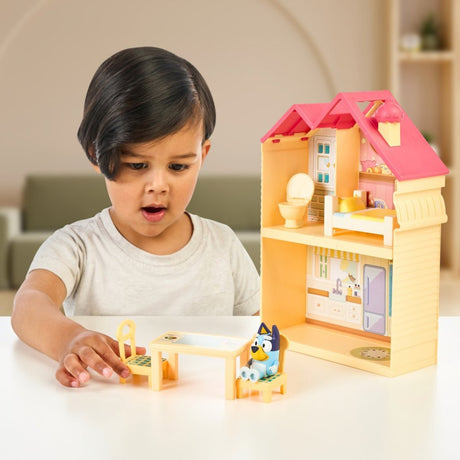 Elchspielzeug Bluey Mini Speelhuis mit Möbeln und Spielfigur