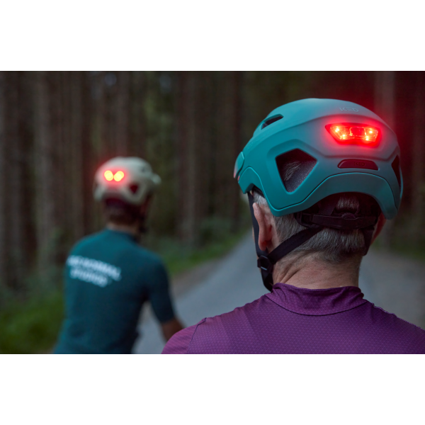 Ked Rücklicht Umarmung MTB-Helm – LED – USB wiederaufladbar