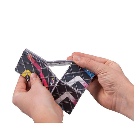 Magisches Puzzle-Rätselbrett für Kinder und Erwachsene.