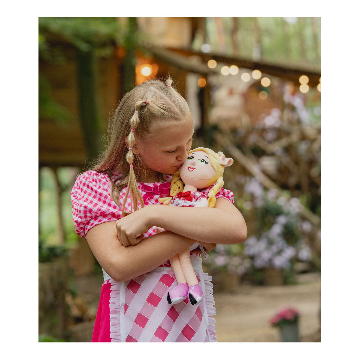 Studio 100 k3 Kuscheltierpuppe Julia mit Musik, 40cm
