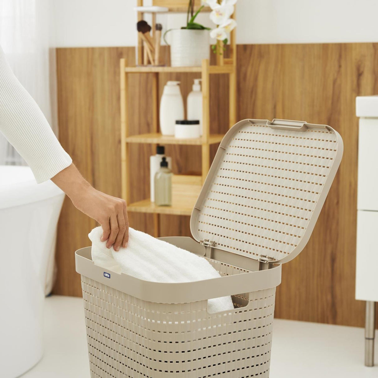 Rotho Country - Wäschekorb mit Deckel - 55 l Kunststoff - Cappuccino