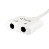Ausgestattet mit dem USB-zu-Audio-Adapter 133460, USB Typ-C -> 3,5-mm-Buchse