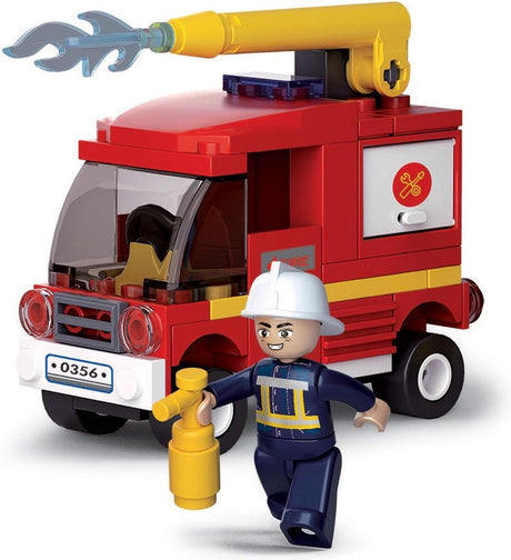 Sluban Feuerwehrtanker Bauspielzeug für Kinder ab 6 Jahren – Konstruktionsspielzeug Modellbau – Baukasten mit 75 Bausteinen und 1 Minifigur – m38-b0622c