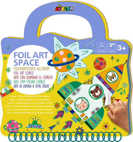 Avenir Folienkunstwerk – Raum – 21 x 25 x 2 cm – 12 Seiten und 10 Folienpapiere – 3 Jahre