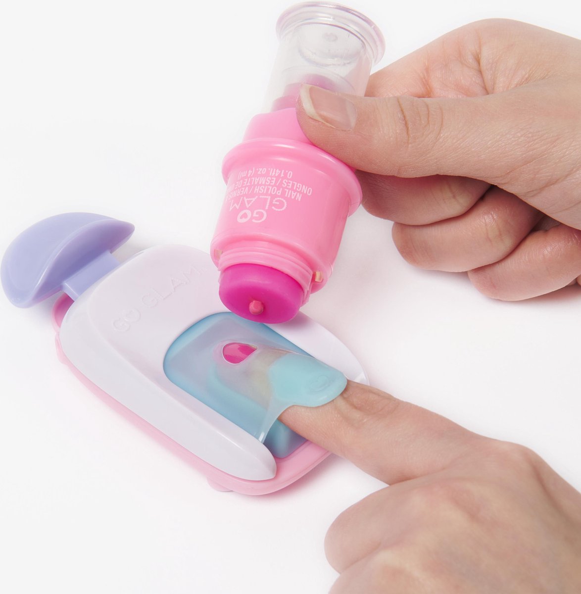 Cool Maker – Gehen Sie in ein glamouröses Nagelstudio – stylen Sie 200 Nägel mit 4 Designs, 2 Nagellack-Applikatoren und Nagelmaske – Maniküre-Set