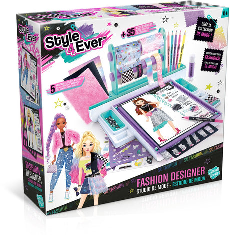 Modedesignerstudio sortiert