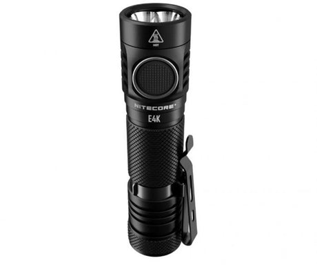 Nitecore Taschenlampe e4k – 4400 Lumen – Schwarz