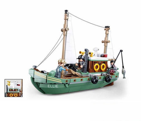 Sluban Modellsteine Fischerboot Ellie Bauspielzeug für Kinder ab 8 Jahren – Konstruktionsspielzeug Modell Fischerboot – Baukasten mit 610 Bausteinen und 3 Minifiguren – m38-b1119