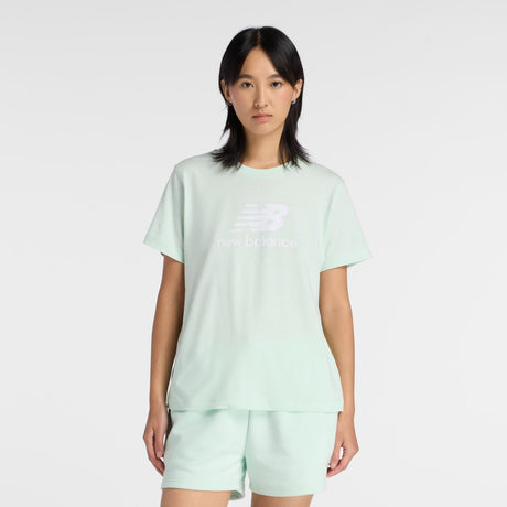 New Balance Sport Essentials Jersey Logo T-Shirt Damen T-Shirt – Cosmic Jade