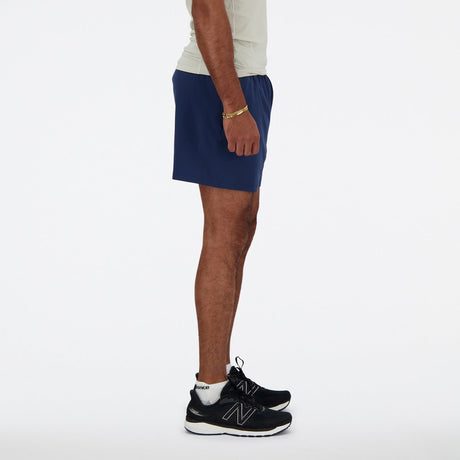 New Balance Sport Essential Short 5 Herren-Sporthose – Marineblau