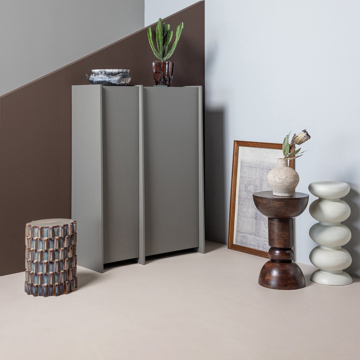 Woood axu decoratieve bijzettafel - keramiek - grijsblauw - 45x35x35