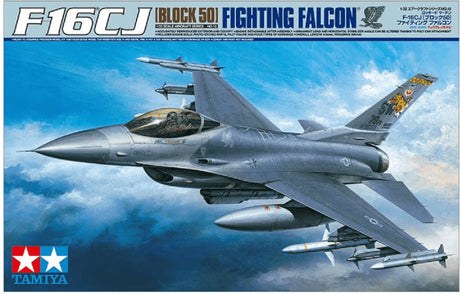 Tamiya Modellbausatz Militärfahrzeuge – 60315 F-16CJ (Block 50) Kampffalkenflugzeug aus Kunststoff – 1:32 – Modellbau