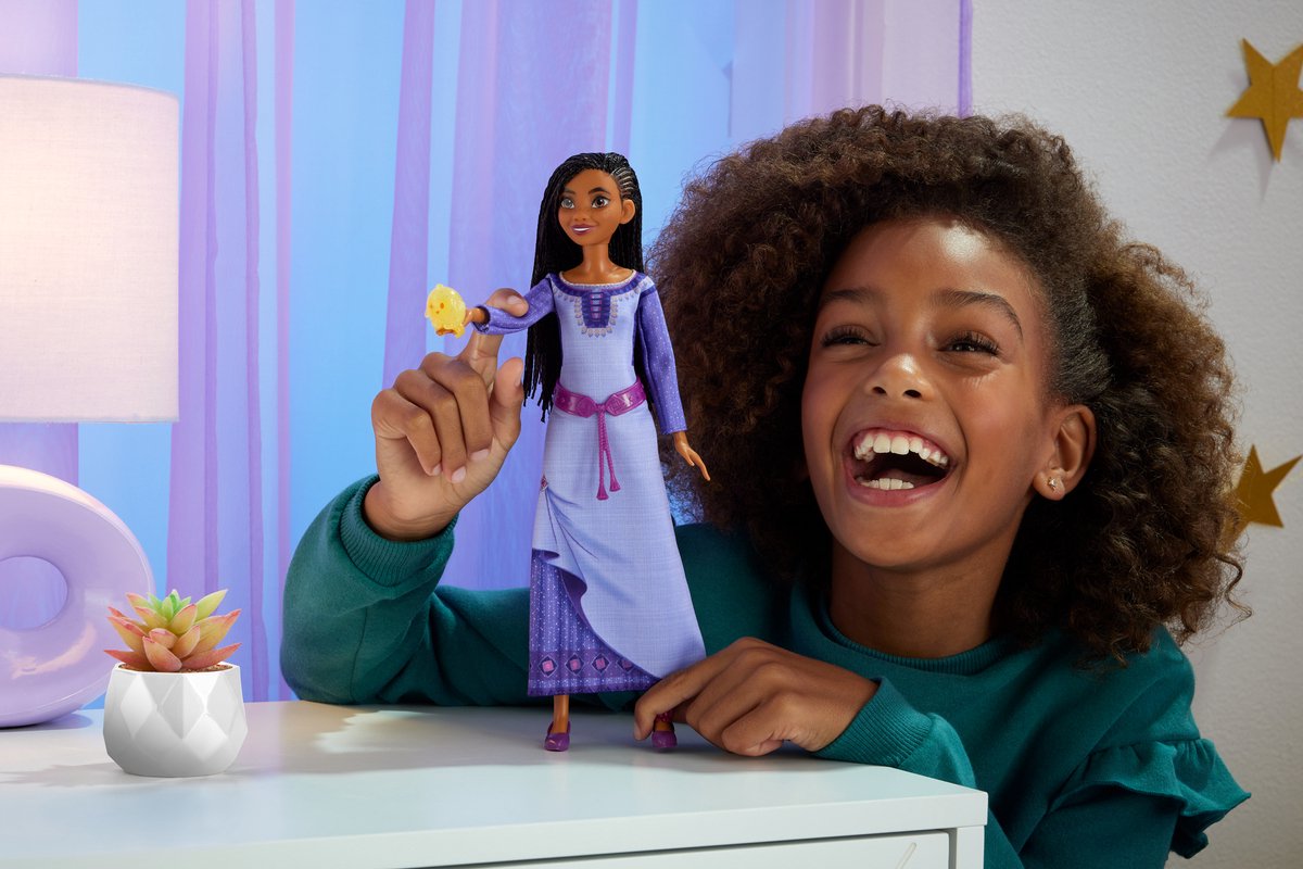 Mattel-Spiele Disney „Ich wünschte, Asha würde in Englisch Lila singen“.