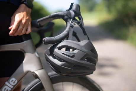 Bbb cycling kite 3.0 fidlock fietshelm volwassenen - mtb helm racefiets helm - wielrenhelm - fietshelm dames - fietshelm heren - mat zwart maat l (58-61cm) - bhe-30