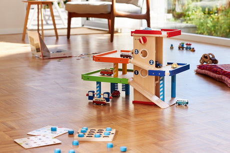Goki Holzspielzeug - Parkhaus - 51,9x31,4x38,5cm - 3 Jahre