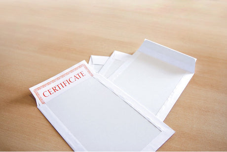 Raadhuis bordrug envelop - 240x340mm - ec4 - wit - met plakstrip - 100 stuks - rd-308550