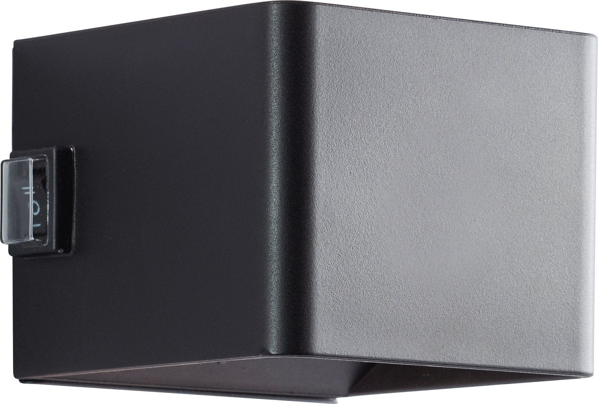 Brilliant iseo – wiederaufladbare Wandleuchte mit Akku, kabellos – mit Bewegungssensor – IP44 – LED 4 W – 300 Lumen – 3000 K – mit Batterieanzeige – Schwarz