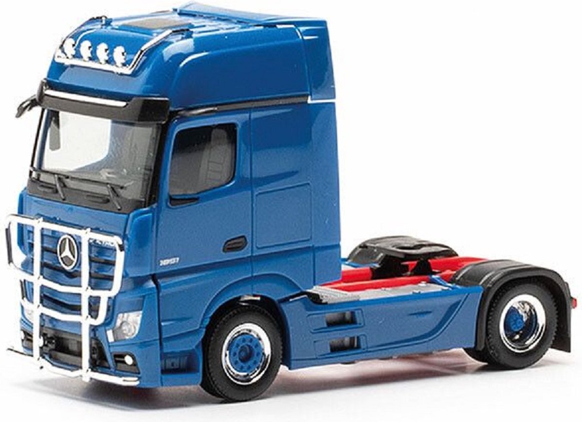 Herpa Mercedes Benz Actros G. + Frontschutzbügel und Lampenhalterung, blau, Maßstab 1:87