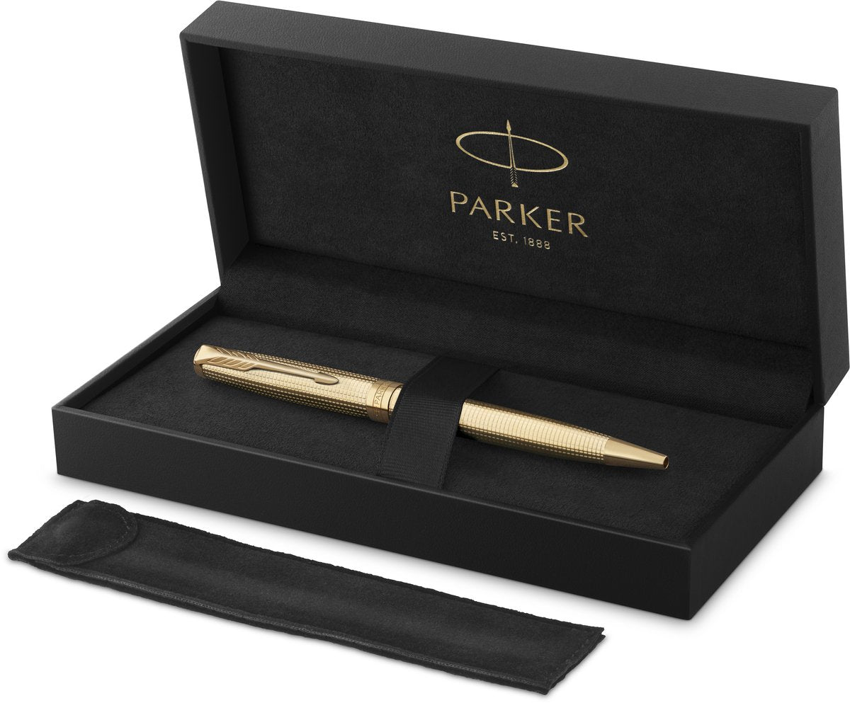 Parker Sonnet Ciselé Special Edition Kugelschreiber, Kappe, Schaft und Details mit Goldfinish, mittelgroß, schwarze Tinte