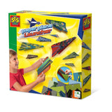 Viele Papierflugzeuge starten