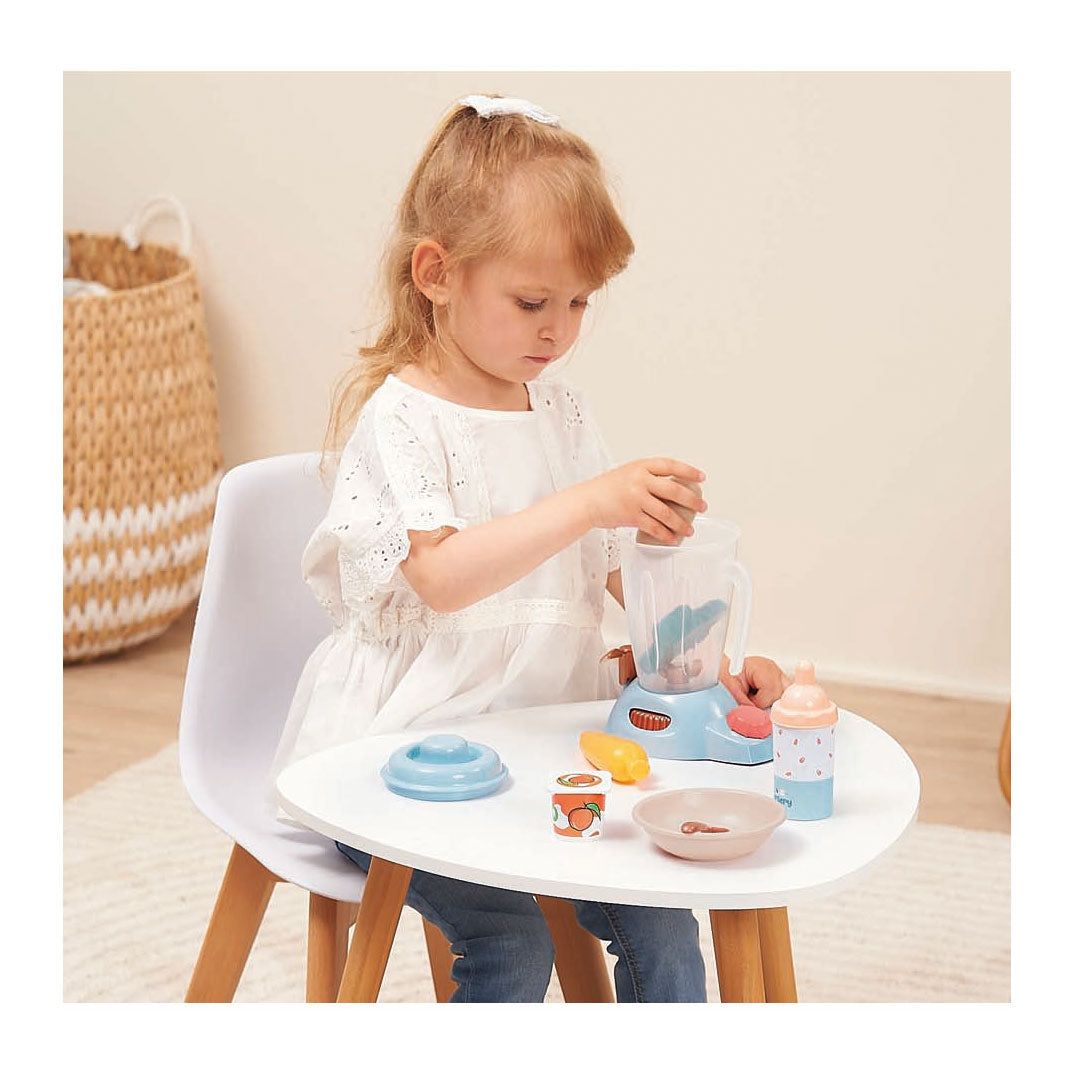 Ecoiffier Care - Babynahrungsset im Koffer, 8-tlg.