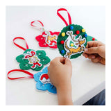 Totum-Ornamente fühlten sich grinsend an