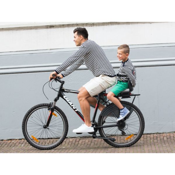 Yepp Thule Rücksitz Junior Budget Schwarz + ie Füße