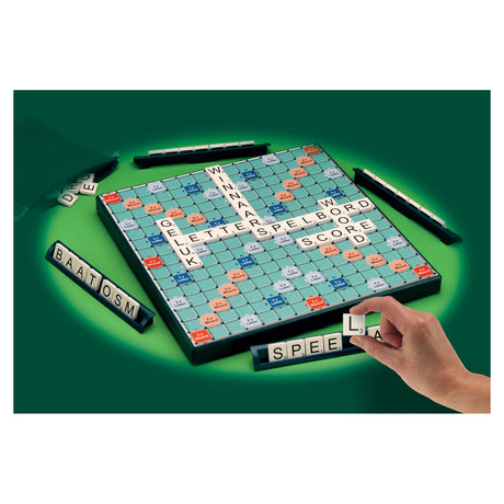Megableu Scrabble XL – das klassische Wortspiel im Extragroßformat – Brettspiel für die ganze Familie – 2–4 Spieler – große Buchstaben mit Tilelock-System