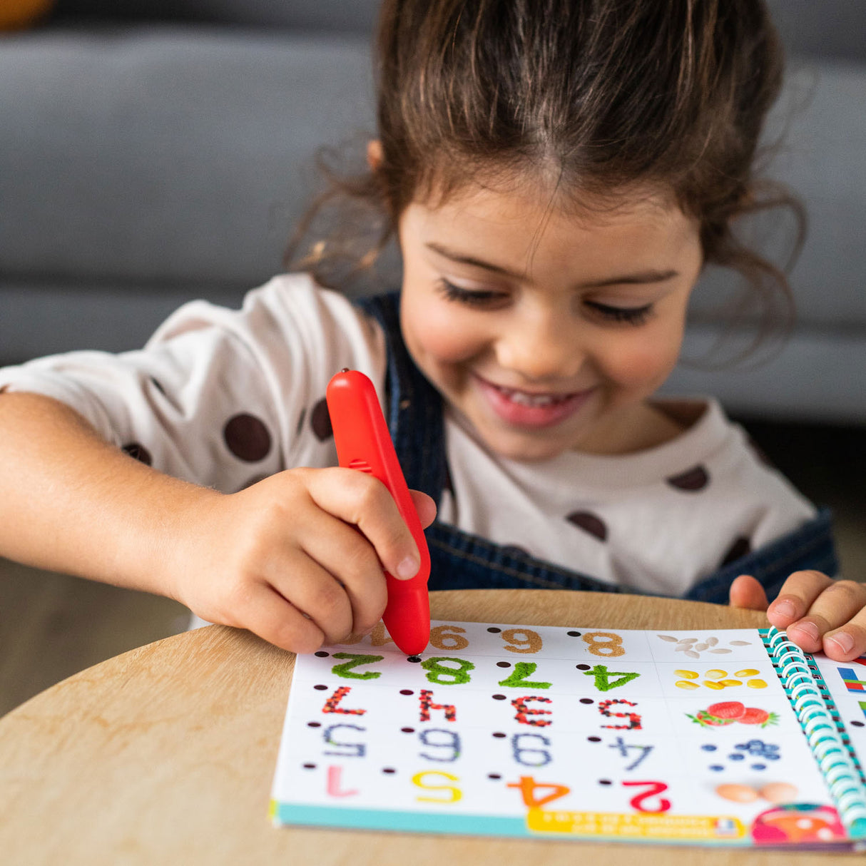 Jumbo Electro en el juego educativo escolar