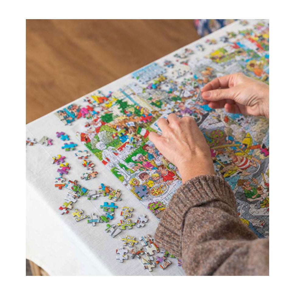 Jumbo Jan van Haasteren Puzzle – die Schlösser, 1000 Teile.