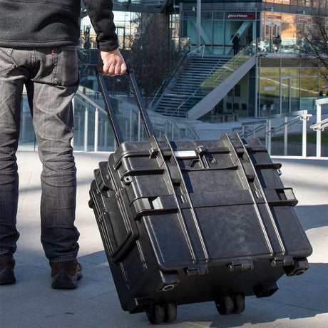 Explorer Cases wasserdichter Trolley-Koffer mit Rackrahmen 5140-b6u