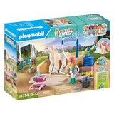 Playmobil Horses or Waterfall Isabella and Leeuwin Speelset 71354