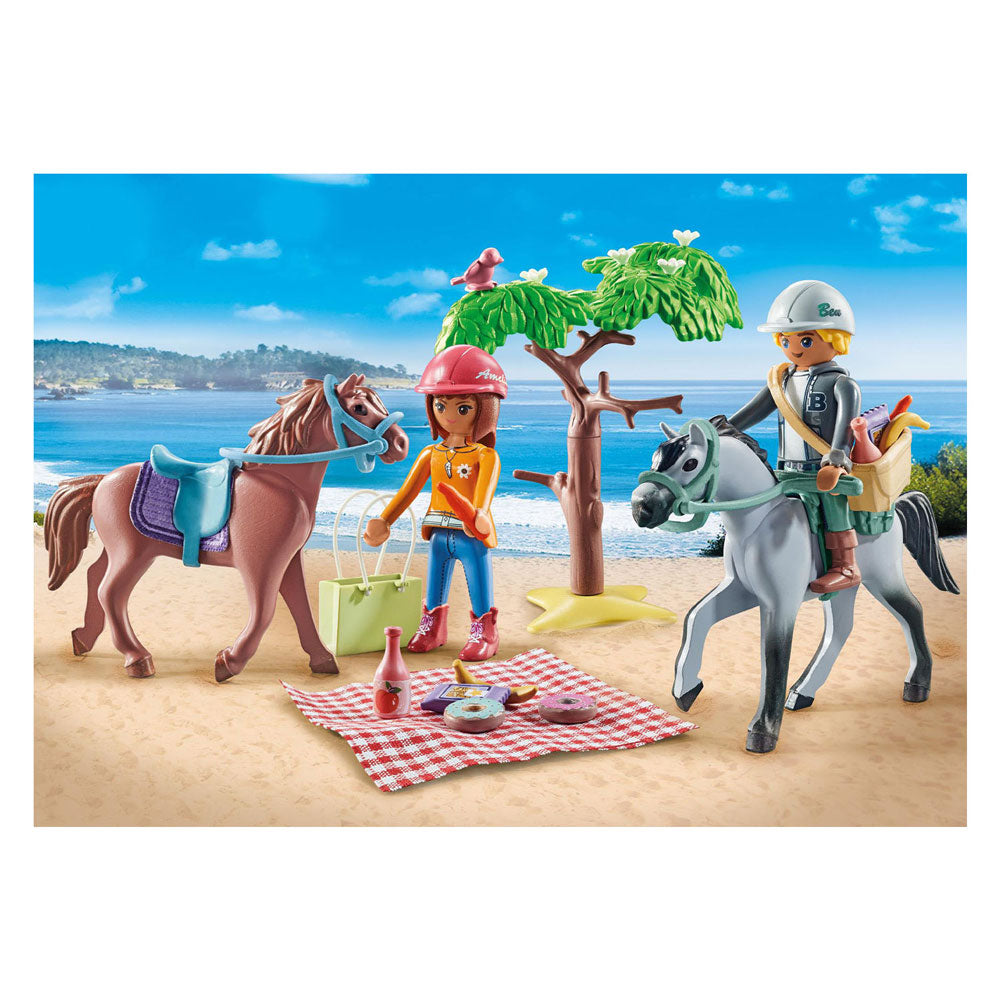 Playmobil Country Riding to the beach with Amelia and Ben 71470