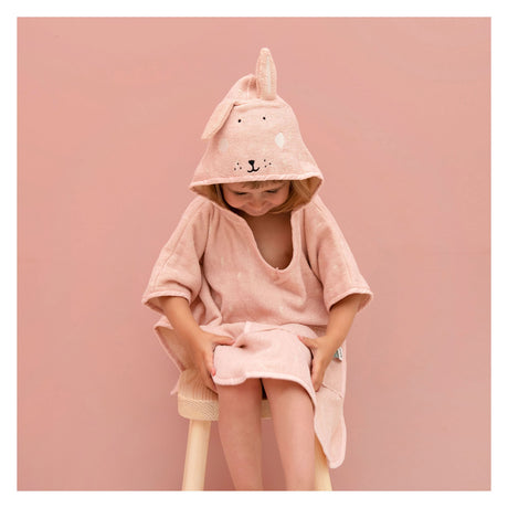 Trixie Poncho - mrs. Kaninchen – 100 % Bio-Baumwolle – Kinder-Badeumhang mit Kapuze – mit schönen Details