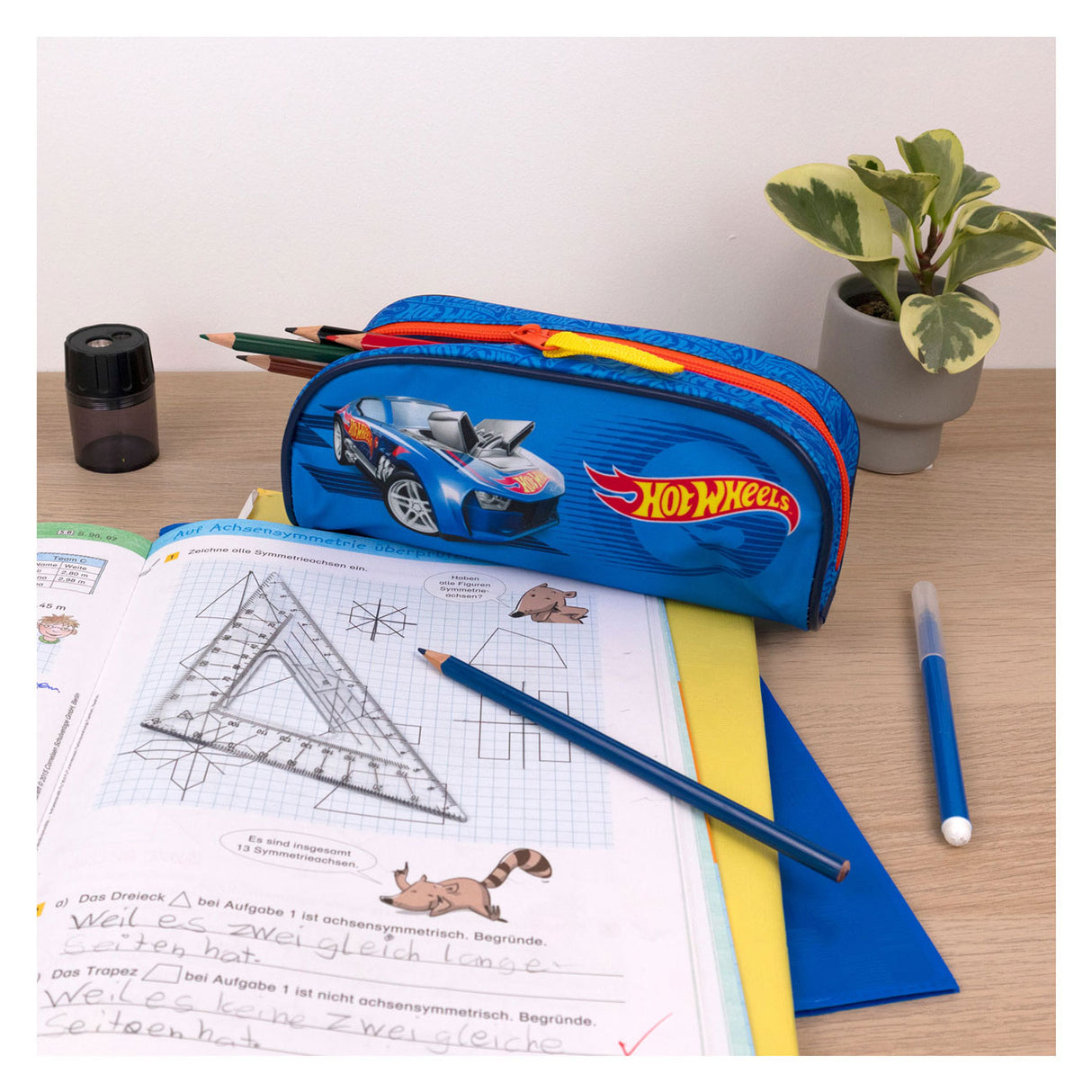 Undercover hot wheels etui