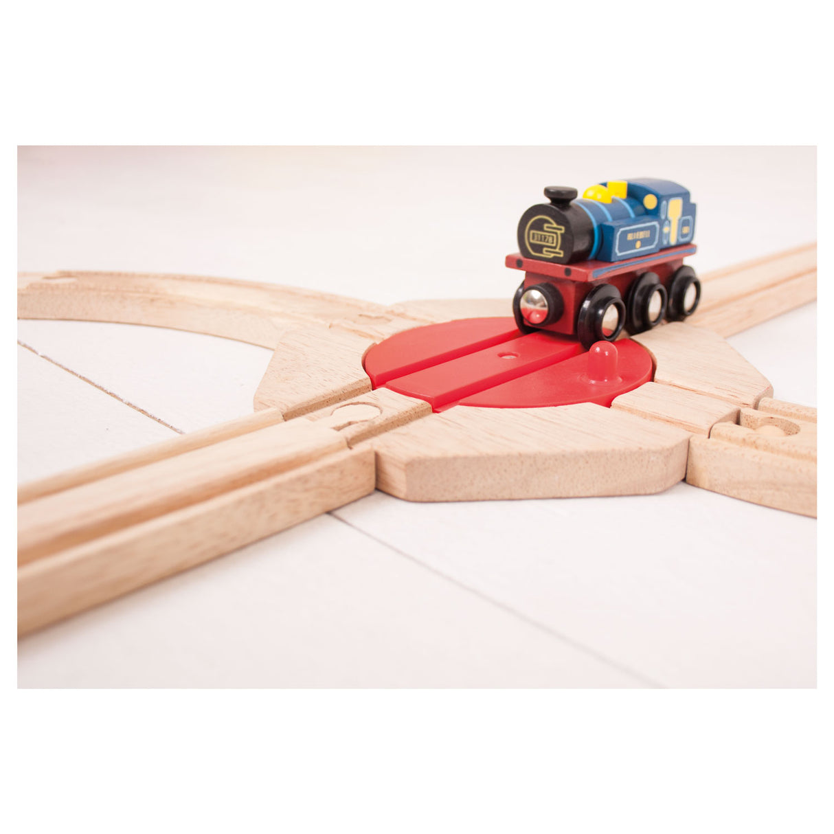 Bigjigs Wooden Rails 4-Direction Turton