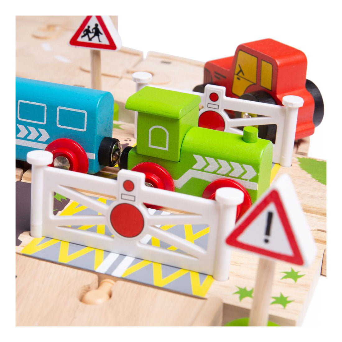 Bigjigs Wooden Road and Train set Countryside, 80dlg.