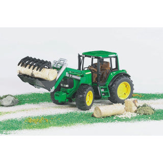 Bruder John Deere Traktor mit Frontlader