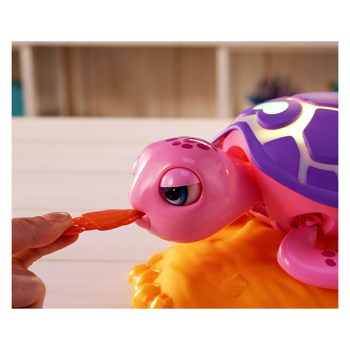 Silverlit Rettungsschildkröte rosa Spielfigur