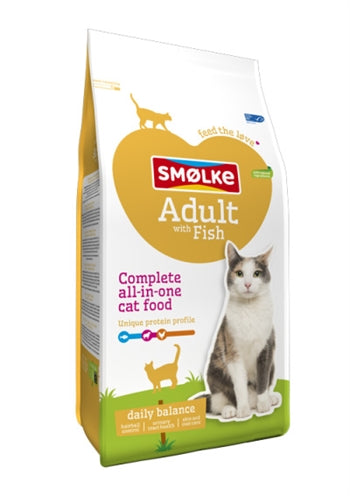 Smolke Cat adult fish rice