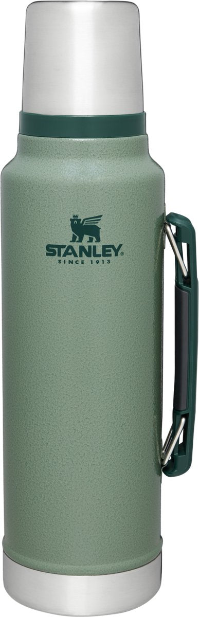 Stanley Classic Legendary Thermoskanne 1,4 l hält 40 Stunden heiß, 35 Stunden kalt – auslaufsicher – spülmaschinenfest – BPA-frei – für Kaffee, Tee und mehr – Thermoskanne aus Edelstahl – mattschwarz