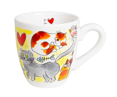 Blond Amsterdam cup of cat lover