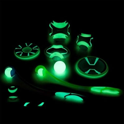 Chuckit Max Glow Ultra Squekerbal Green